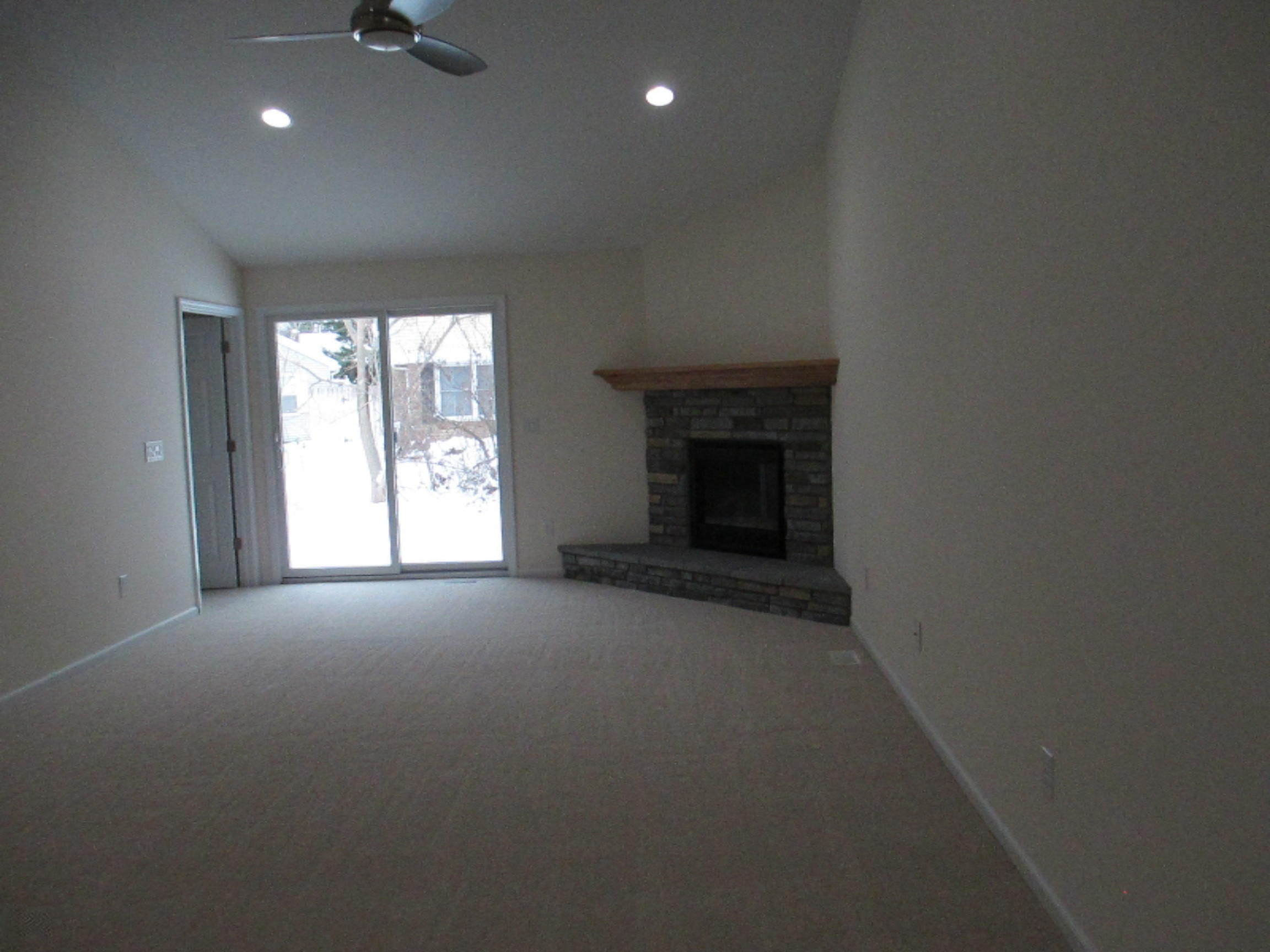 2566 Holiday House Road, Unit 12 St. Joseph, MI 49085 - Photo 18 of 26 IMG_0553