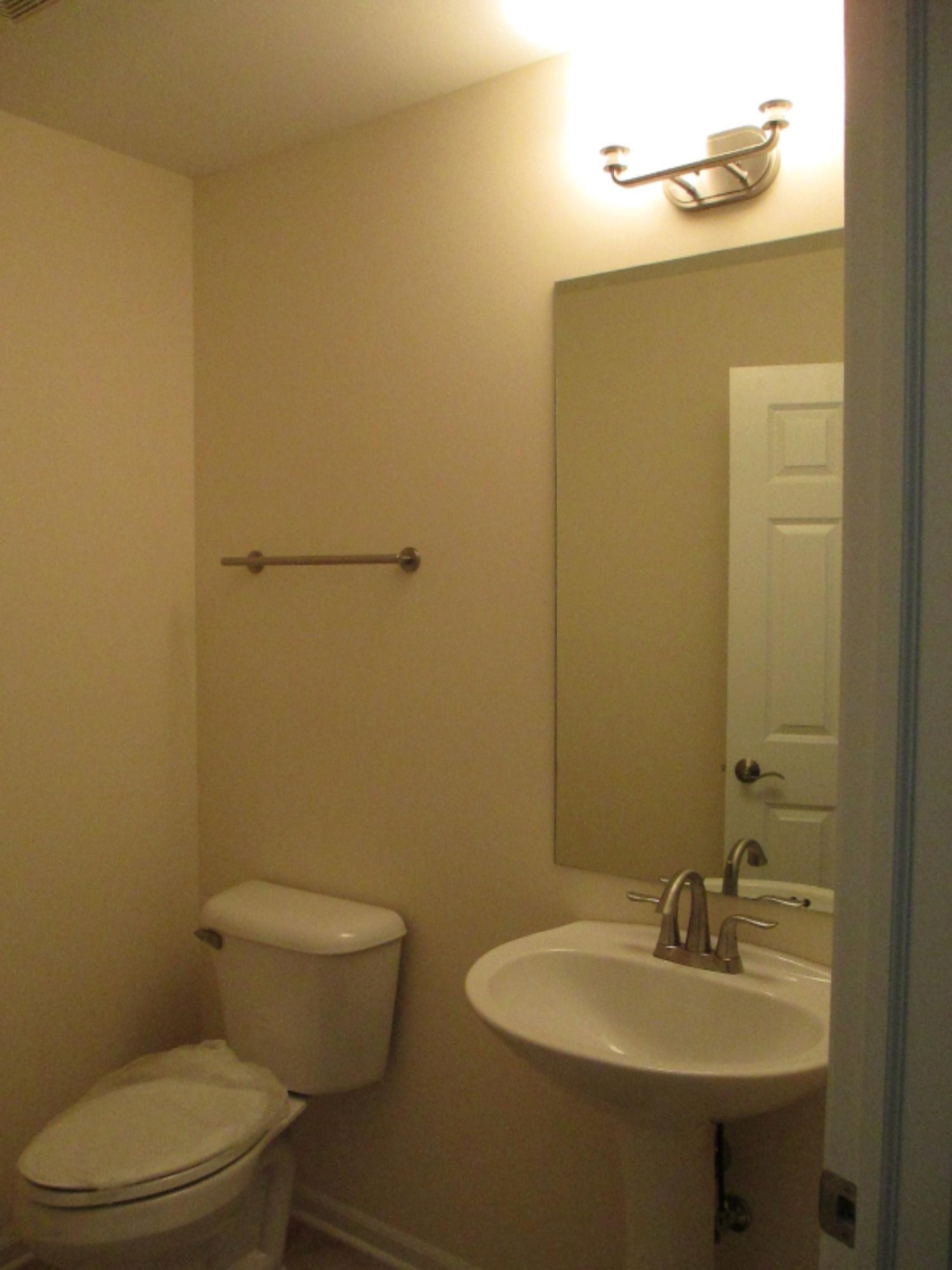 2566 Holiday House Road, Unit 12 St. Joseph, MI 49085 - Photo 6 of 26 IMG_0538