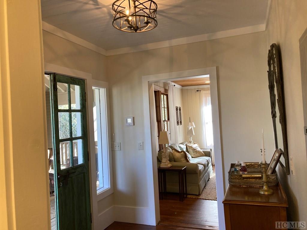 546 Franklin Road Highlands, NC 28741 - Photo 15 of 32 Gallery Image 15