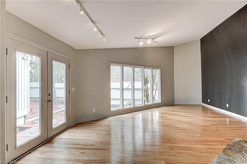 5310 Tower Road Greensboro, NC 27410 - Photo 11 of 35 Gallery Image 11