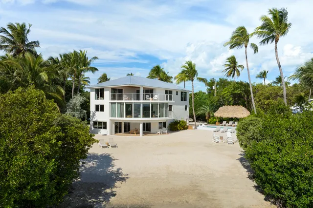 $6,750,000 | 83407 Old Highway, Islamorada, FL 33036