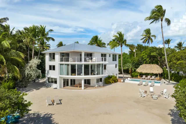 $6,750,000 | 83407 Old Highway, Islamorada, FL 33036