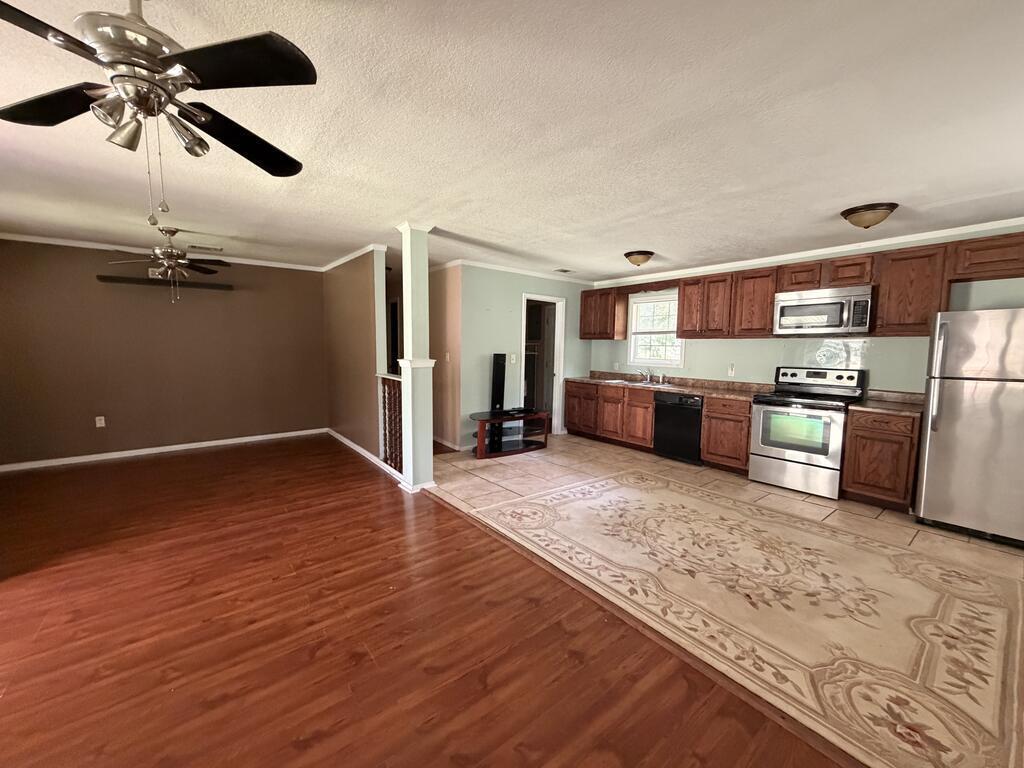 12 Sharon Moss Road Laurel, MS 39443 - Photo 6 of 21 Gallery Image 6