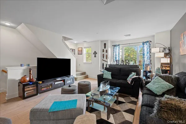 $599,999 | 710 Main Street, Peekskill, NY 10566