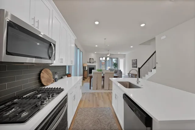 $380,000 | 437 Waterscape Drive, Unit 1134, Hickory Creek, TX 75065