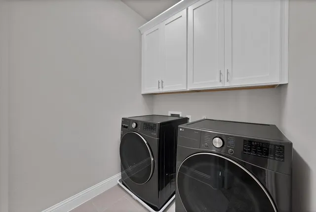 $380,000 | 437 Waterscape Drive, Unit 1134, Hickory Creek, TX 75065