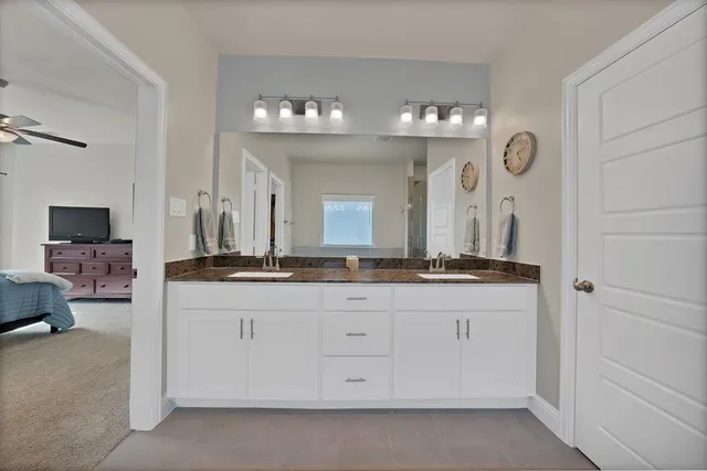 $380,000 | 437 Waterscape Drive, Unit 1134, Hickory Creek, TX 75065