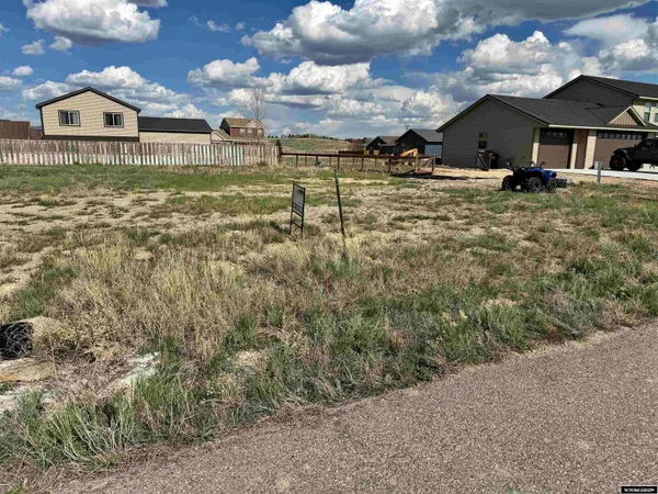 $99,900 | 405 Kennaday Court, Saratoga, WY 82331