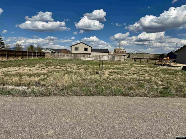 $99,900 | 405 Kennaday Court, Saratoga, WY 82331