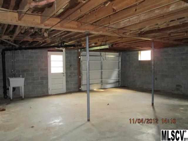 498 Wildlife Access Road Hickory, NC 28601 - Photo 12 of 20 Gallery Image 12