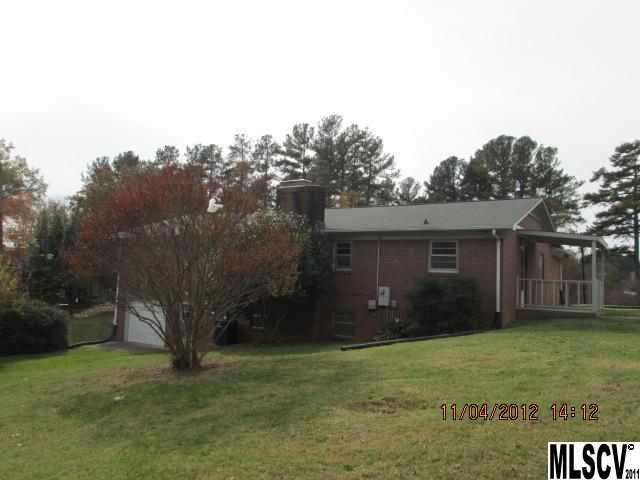 498 Wildlife Access Road Hickory, NC 28601 - Photo 14 of 20 Gallery Image 14