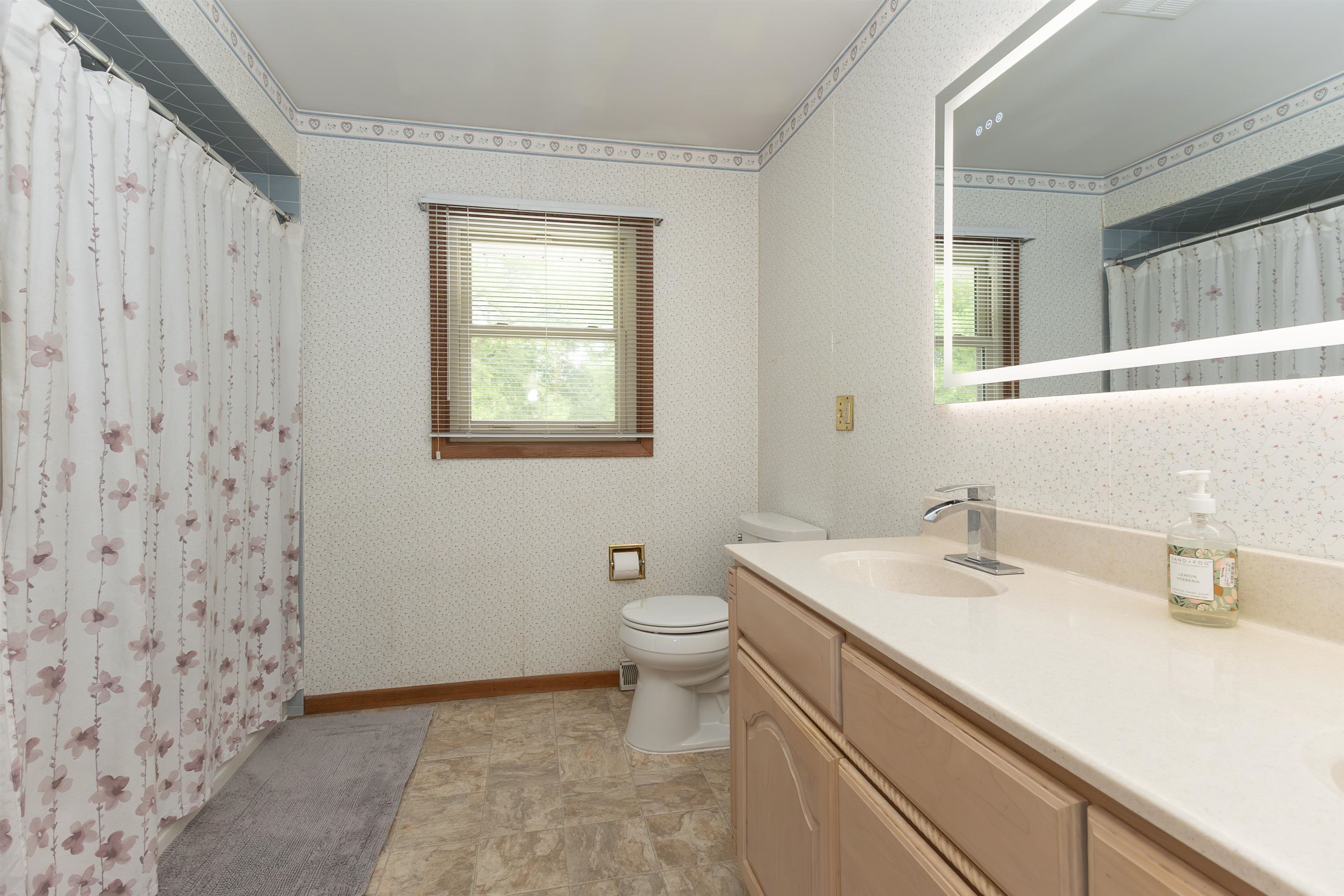 809 Melissa Street Menasha, WI 54952 - Photo 19 of 35