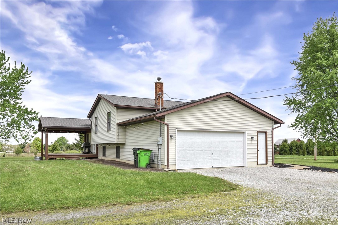9550 Spencer Road Homerville, OH 44235 - Photo 4 of 50 Attached two-car garage