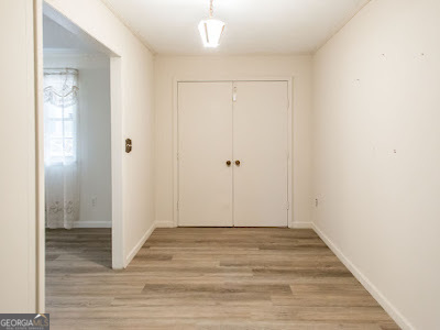 5209 Highway 32 Patterson, GA 31557 - Photo 13 of 45 a view of an empty room