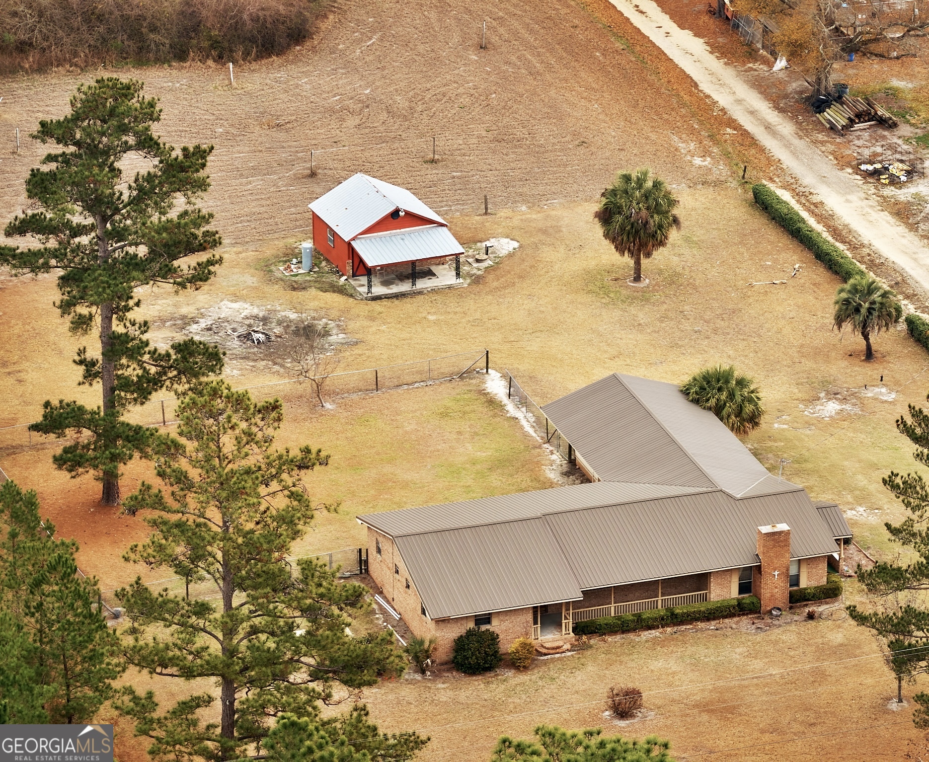 5209 Highway 32 Patterson, GA 31557 - Photo 7 of 57