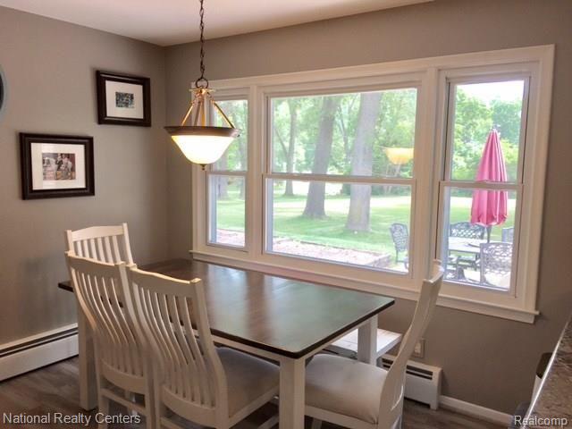 29700 Drake Road Farmington, MI 48331 - Photo 10 of 40 Kitchen Nook