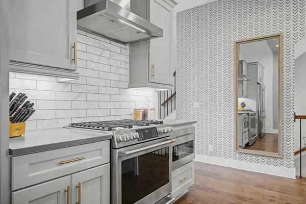 $1,050,000 | 507 27th Avenue North, Nashville, TN 37209