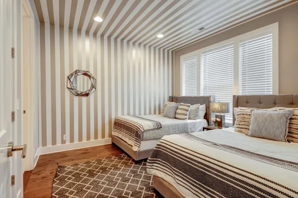 $1,050,000 | 507 27th Avenue North, Nashville, TN 37209