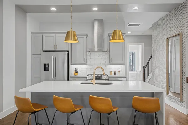 $1,050,000 | 507 27th Avenue North, Nashville, TN 37209