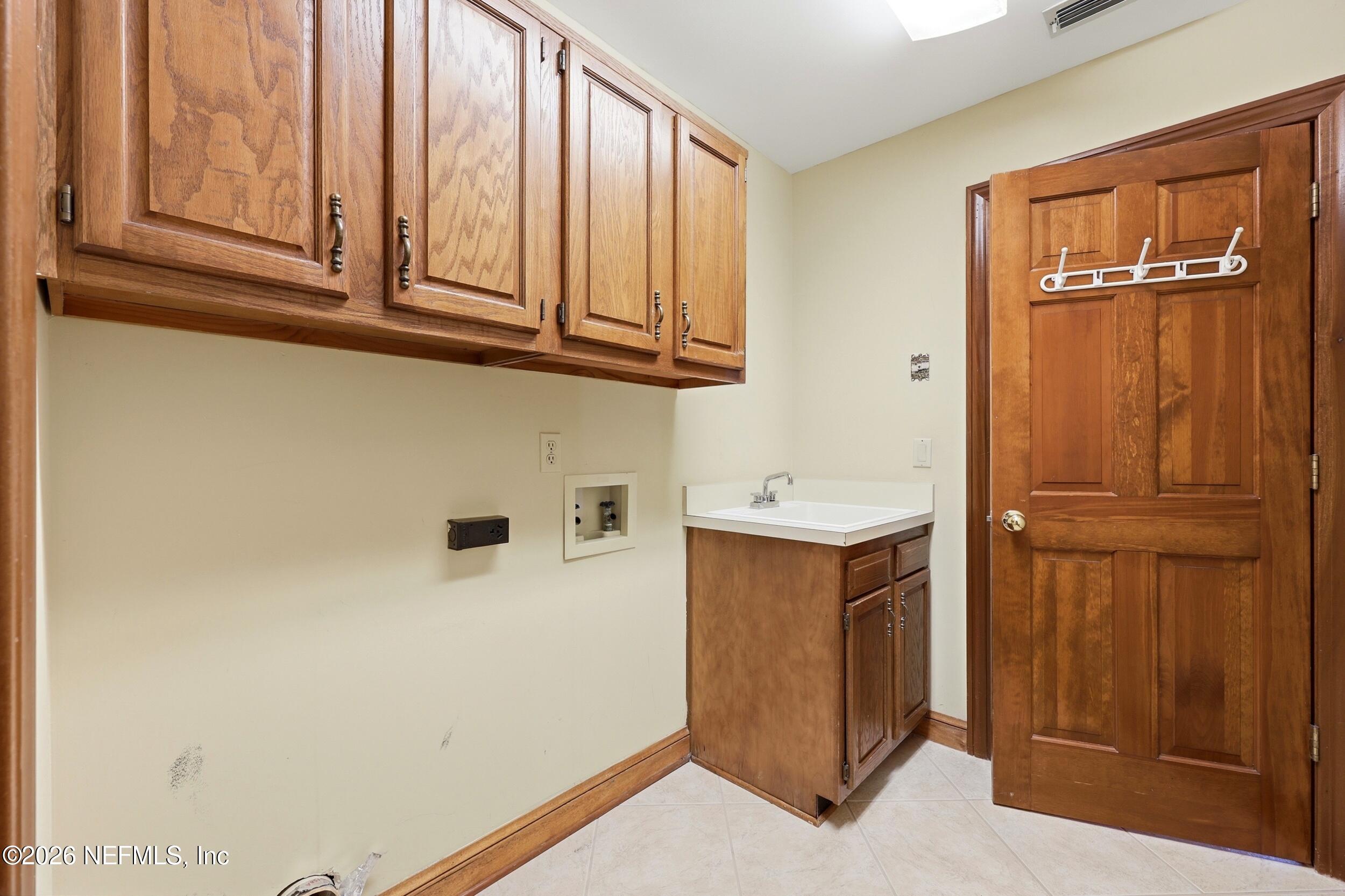 3523 Hilliard Road Jacksonville, FL 32217 - Photo 48 of 109 LAUNDRY ROOM