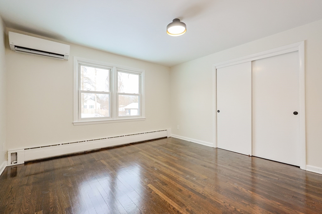 86 Old Sturbridge Road Southbridge, MA 01550 - Photo 20 of 27