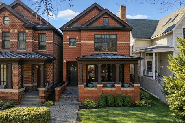 $13,000 | 4322 North Hermitage Avenue, Chicago, IL 60613