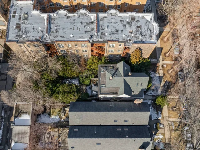 $13,000 | 4322 North Hermitage Avenue, Chicago, IL 60613