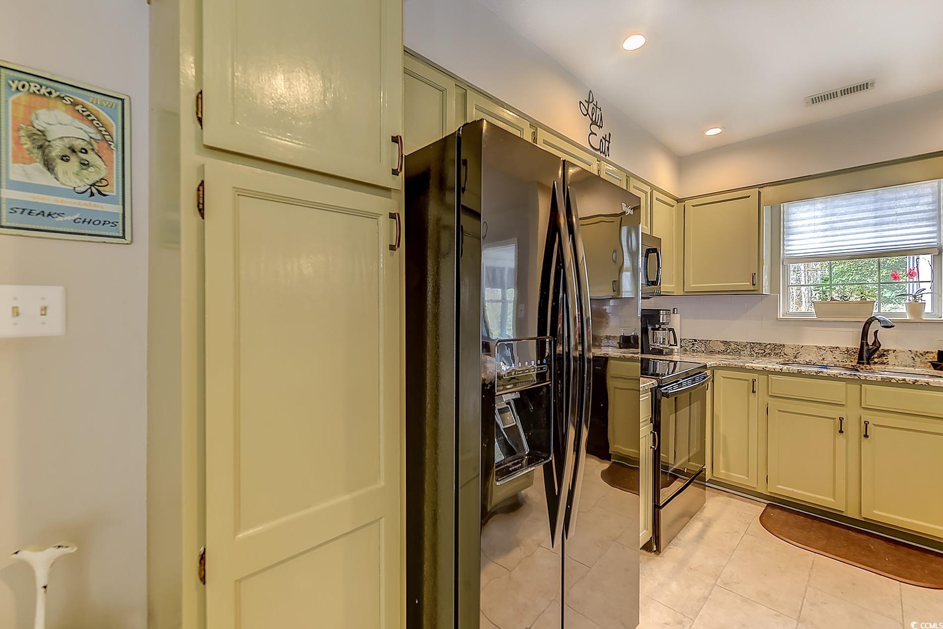 705 Hummingbird Drive Murrells Inlet, SC 29576 - Photo 13 of 40 Gallery Image 13