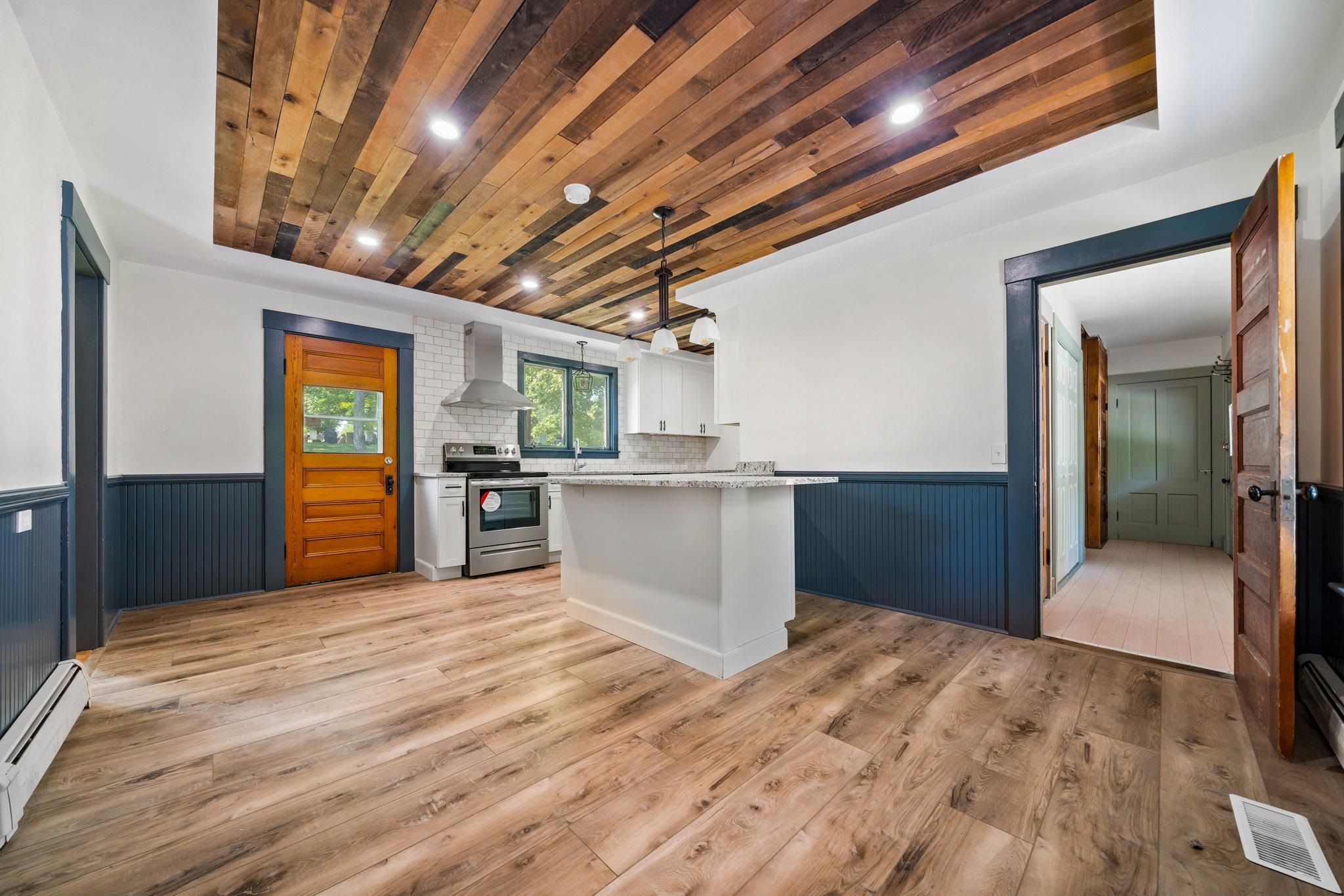 11 Haverhill Road Chester, NH 03036 - Photo 13 of 39