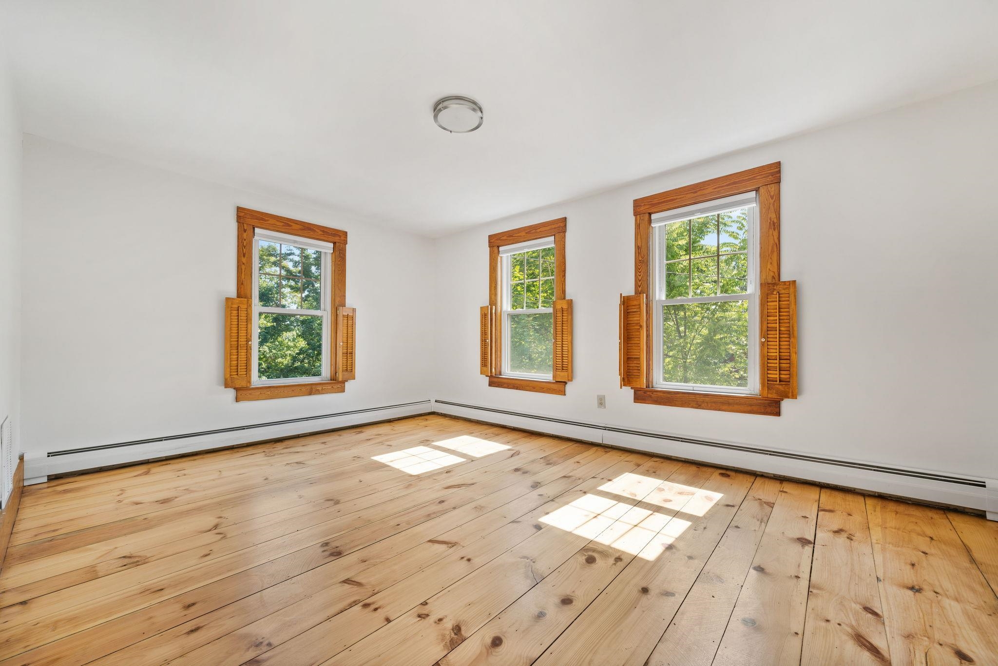 11 Haverhill Road Chester, NH 03036 - Photo 27 of 39