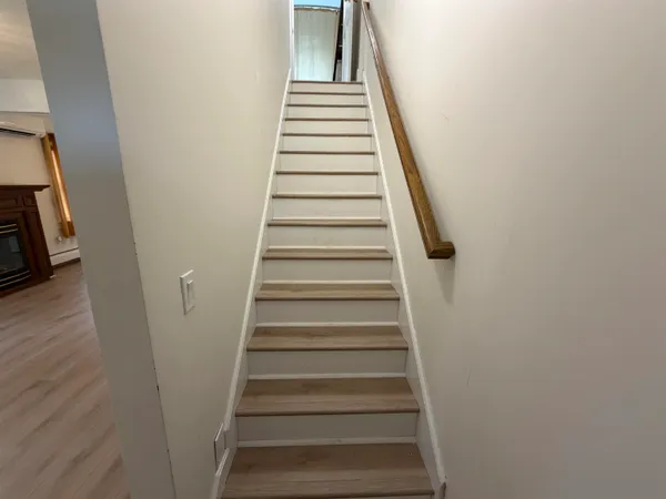 $2,800 | 27 A Flint Pond Drive, Hollis, NH 03049