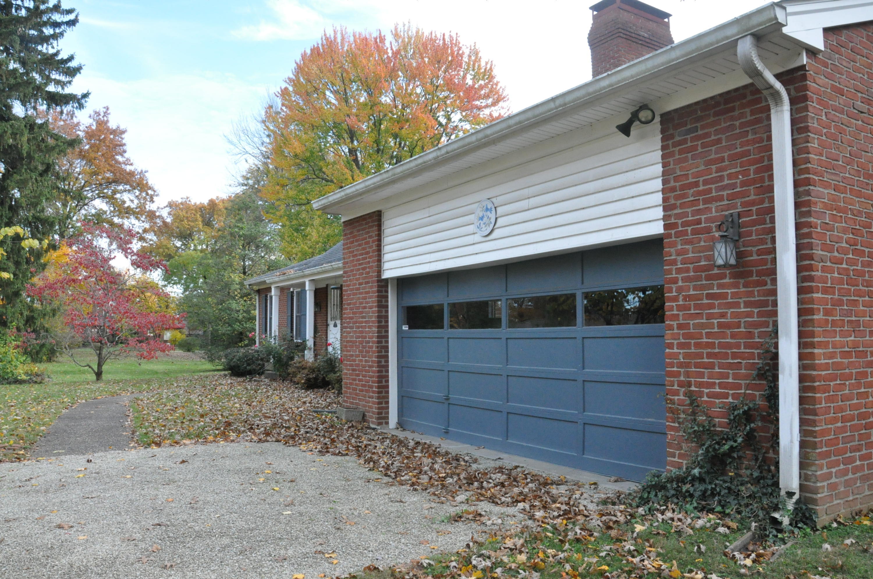 2640 Dundee Road Louisville, KY 40205 - Photo 9 of 46 DSC_0217