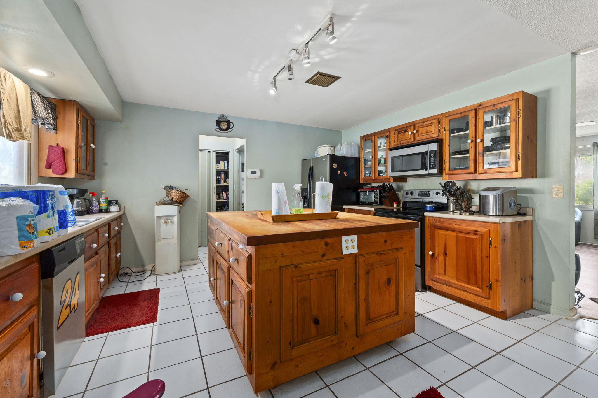 8631 Hidden Pines Road Fort Pierce, FL 34945 - Photo 21 of 34 20-web-or-mls-DSC05306