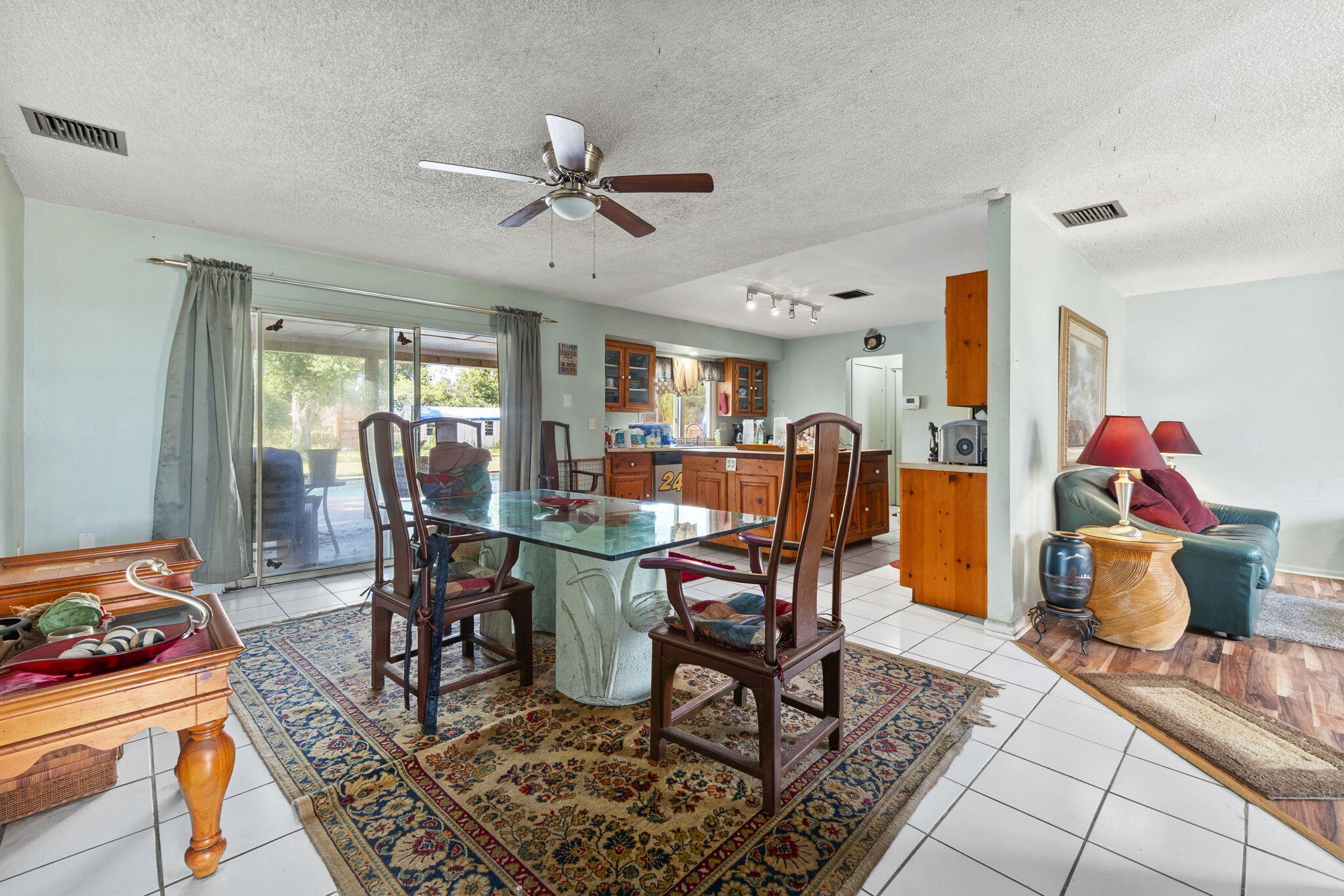 8631 Hidden Pines Road Fort Pierce, FL 34945 - Photo 23 of 34 22-web-or-mls-DSC05291