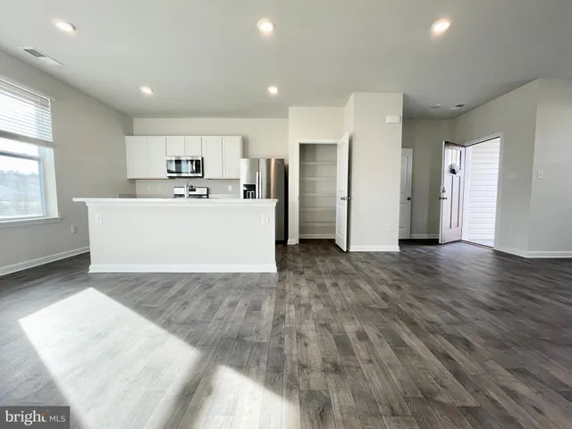 $1,950 | 28 Citrus Drive, Camden Wyoming, DE 19934