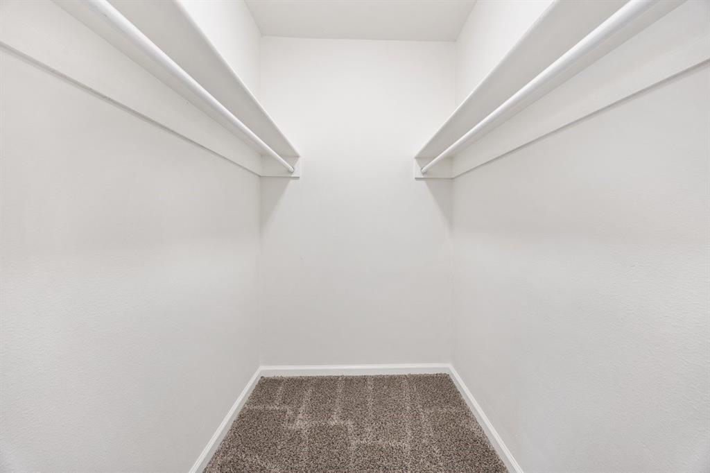 520 West 9th Street Bonham, TX 75418 - Photo 13 of 29