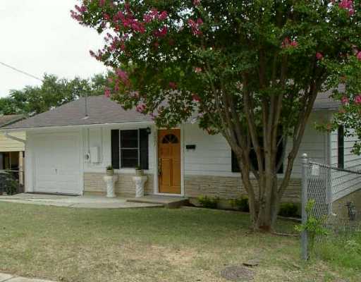 3007 Glen Rae Street Austin, TX 78702 - Photo 1 of 1 Gallery Image 1
