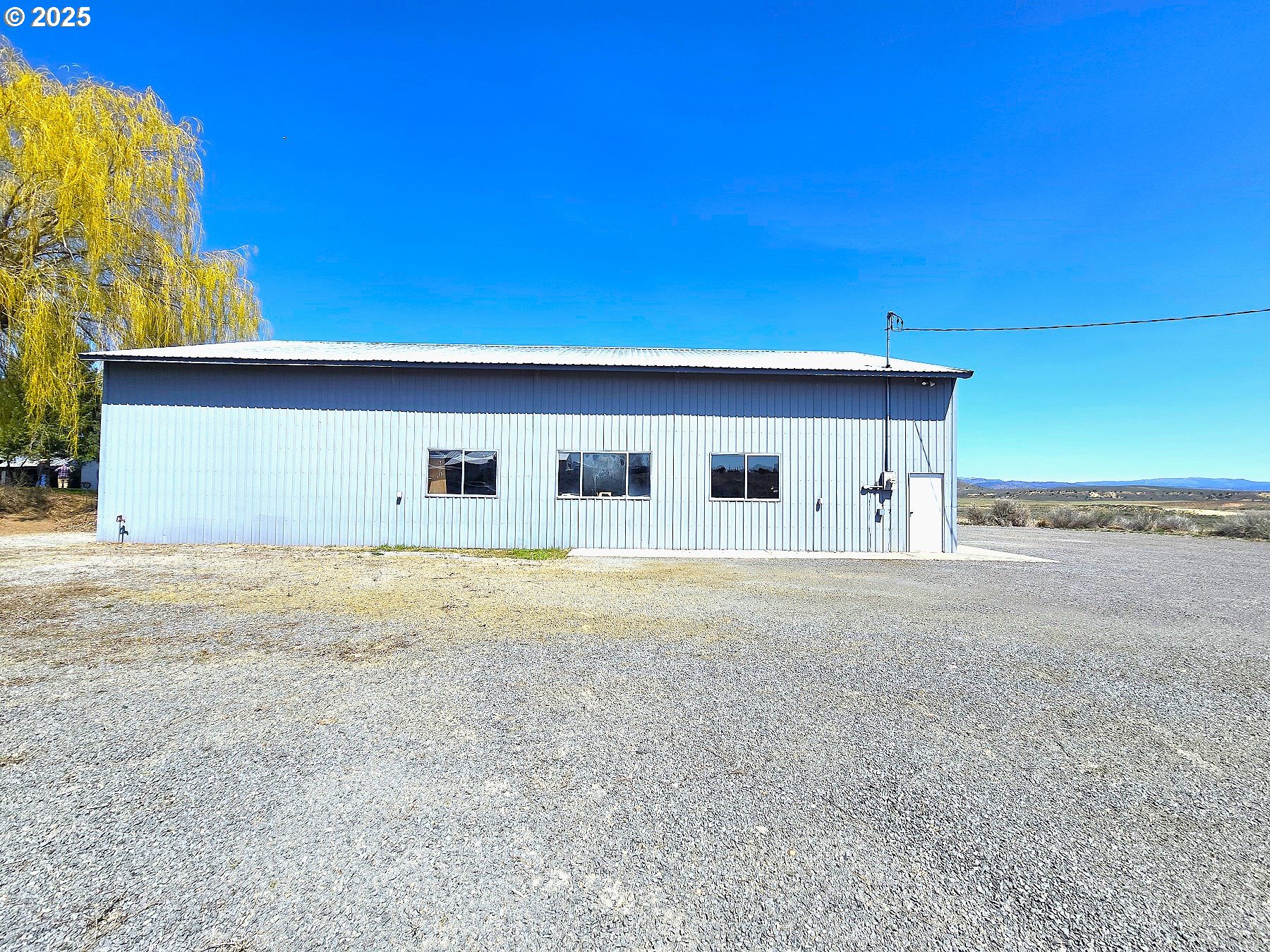 401 Main Street Unity, OR 97884 - Photo 23 of 46 a front door and a yard