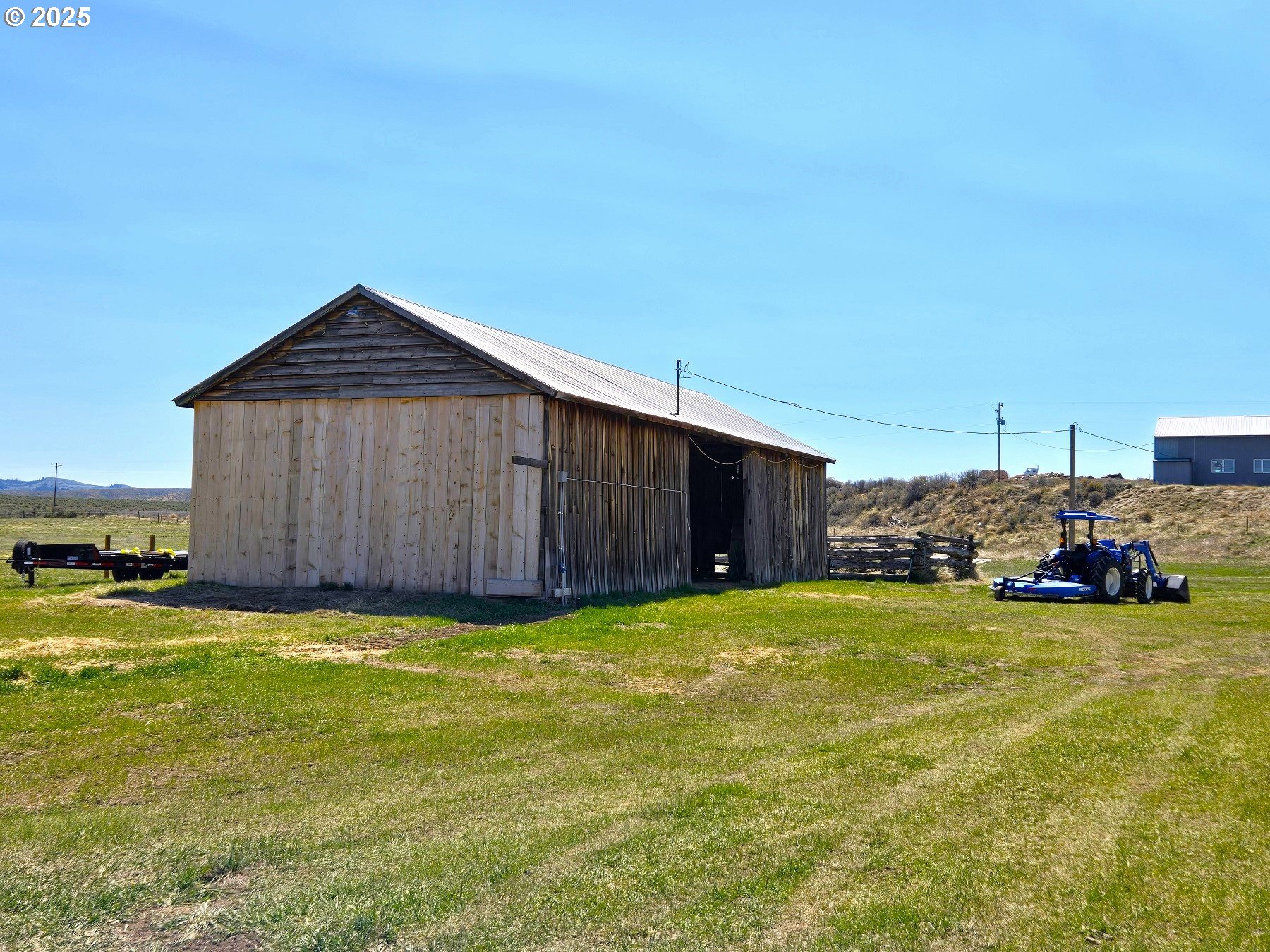 401 Main Street Unity, OR 97884 - Photo 28 of 46 a view of a backyard with a sitting area