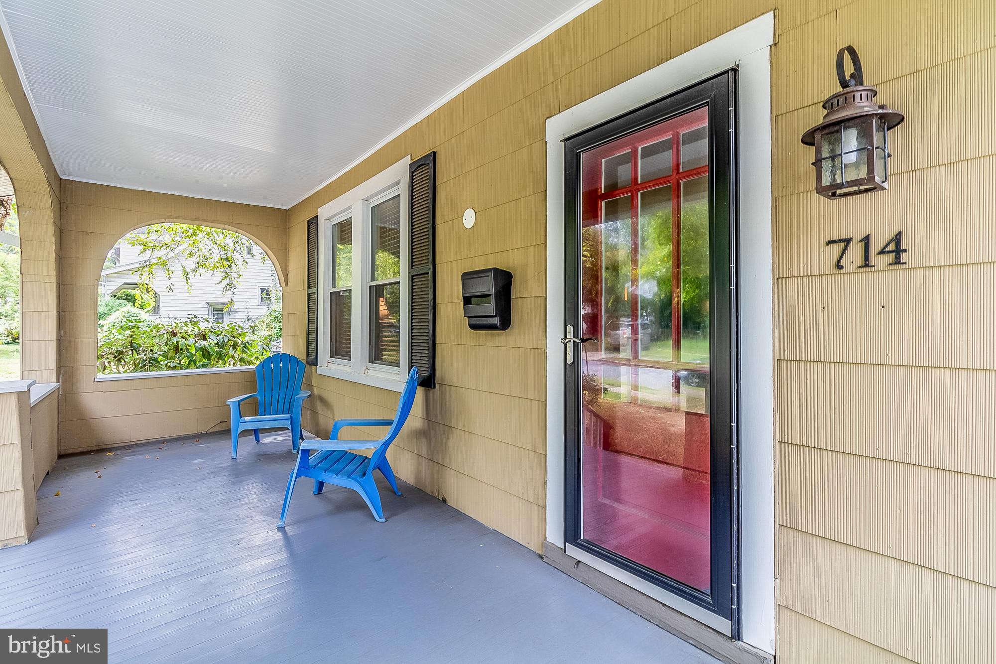 714 Hollen Road Baltimore, MD 21212 - Photo 4 of 36 Large front porch