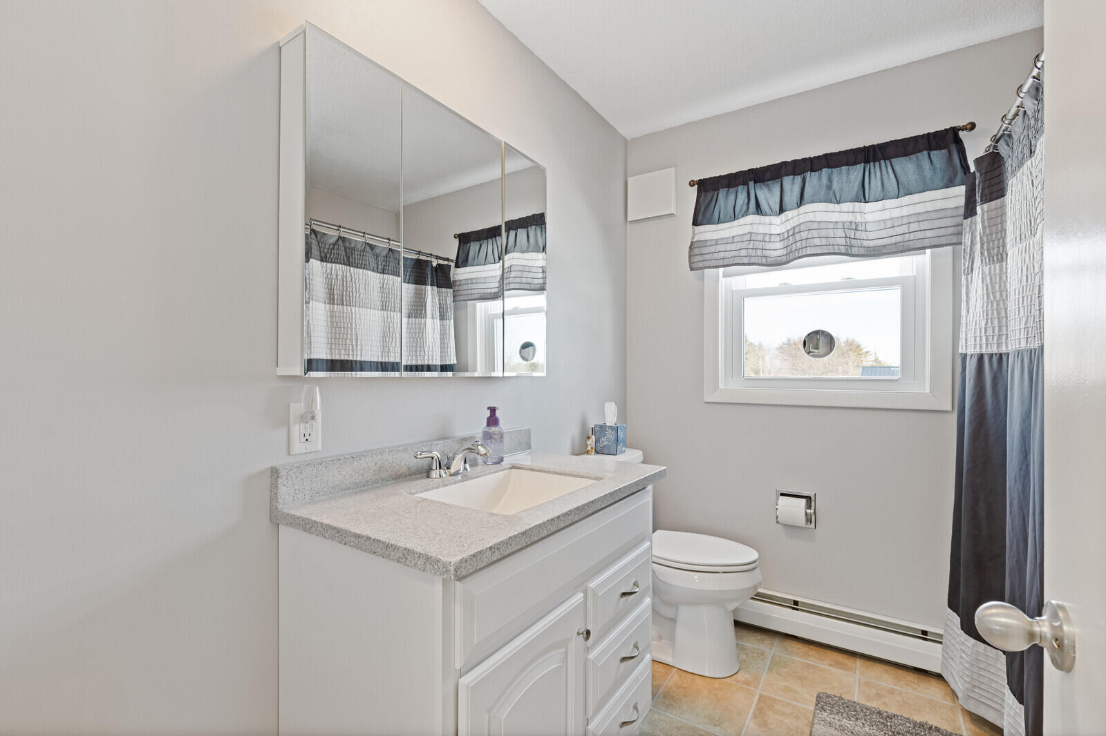 653 Abbott Road Winslow, ME 04901 - Photo 15 of 29 Bathroom