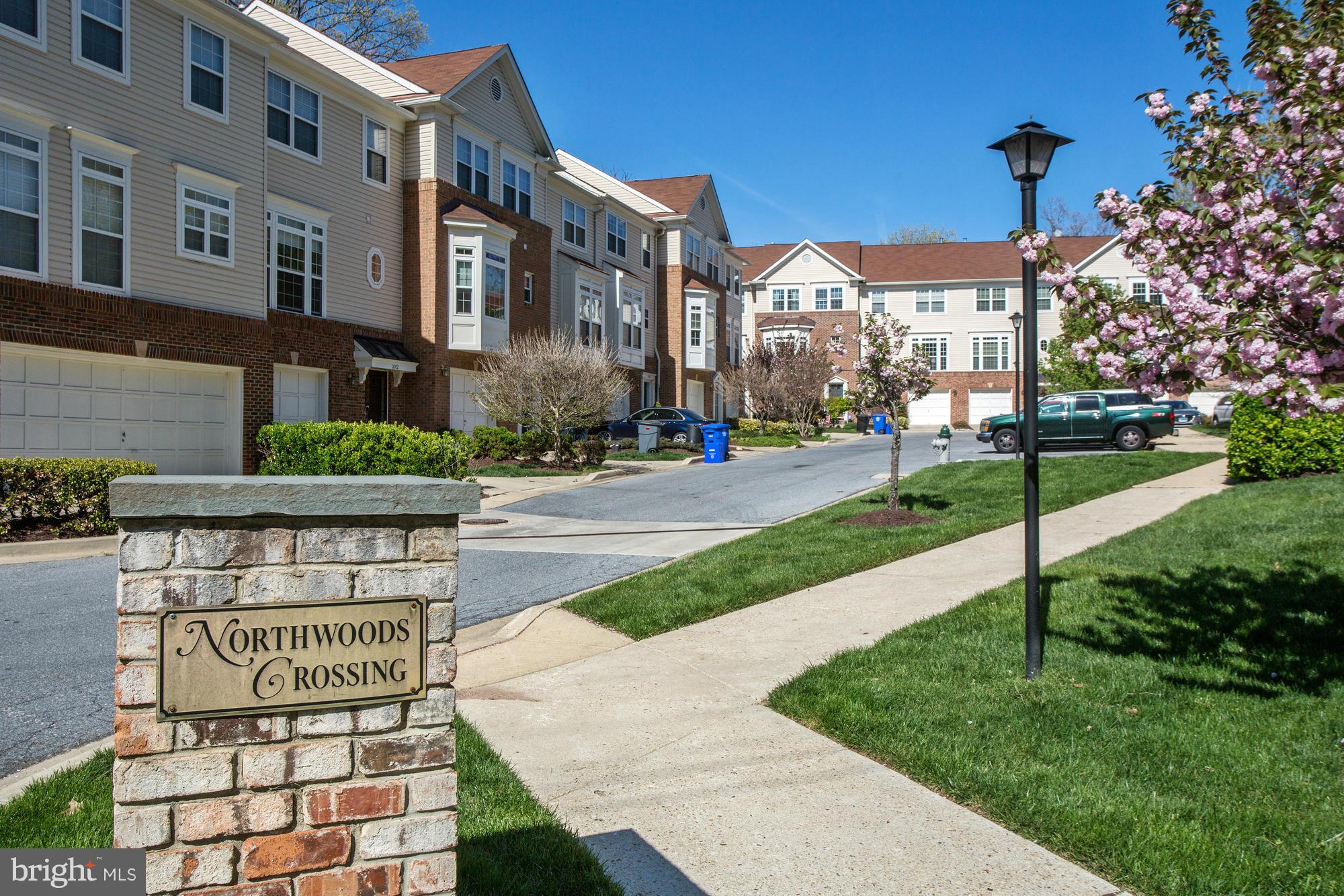 11024 Hemingway Court Silver Spring, MD 20902 - Photo 2 of 25 Community