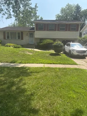 $149,999 | 3509 Birchwood Drive, Hazel Crest, IL 60429
