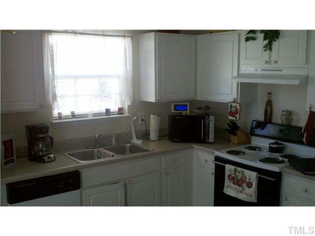 4121 Springfield Creek Drive Raleigh, NC 27616 - Photo 2 of 6