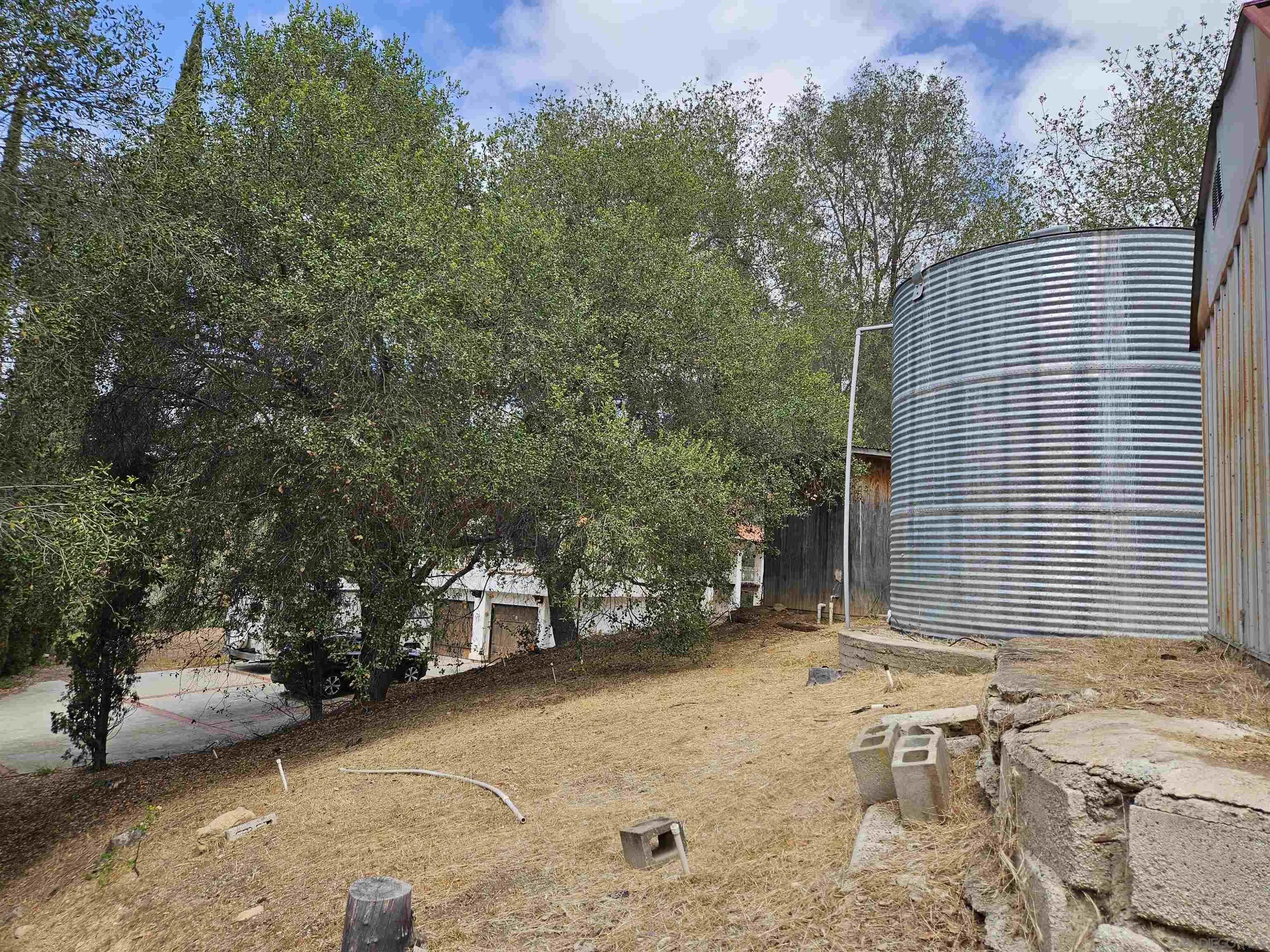 18055 Old Coach Road Poway, CA 92064 - Photo 21 of 54