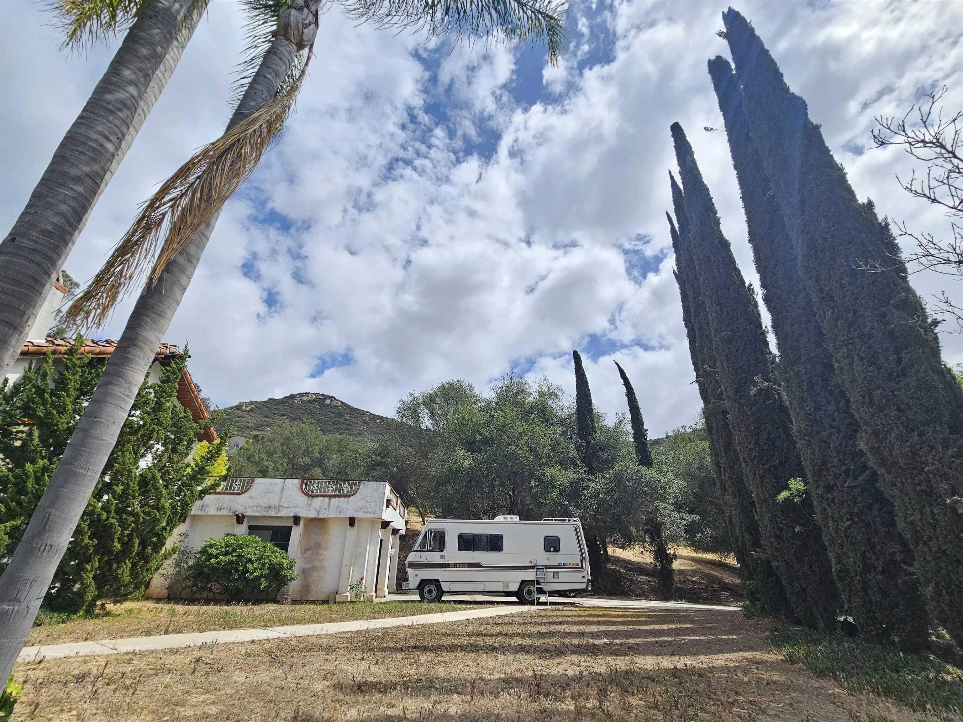 18055 Old Coach Road Poway, CA 92064 - Photo 39 of 54