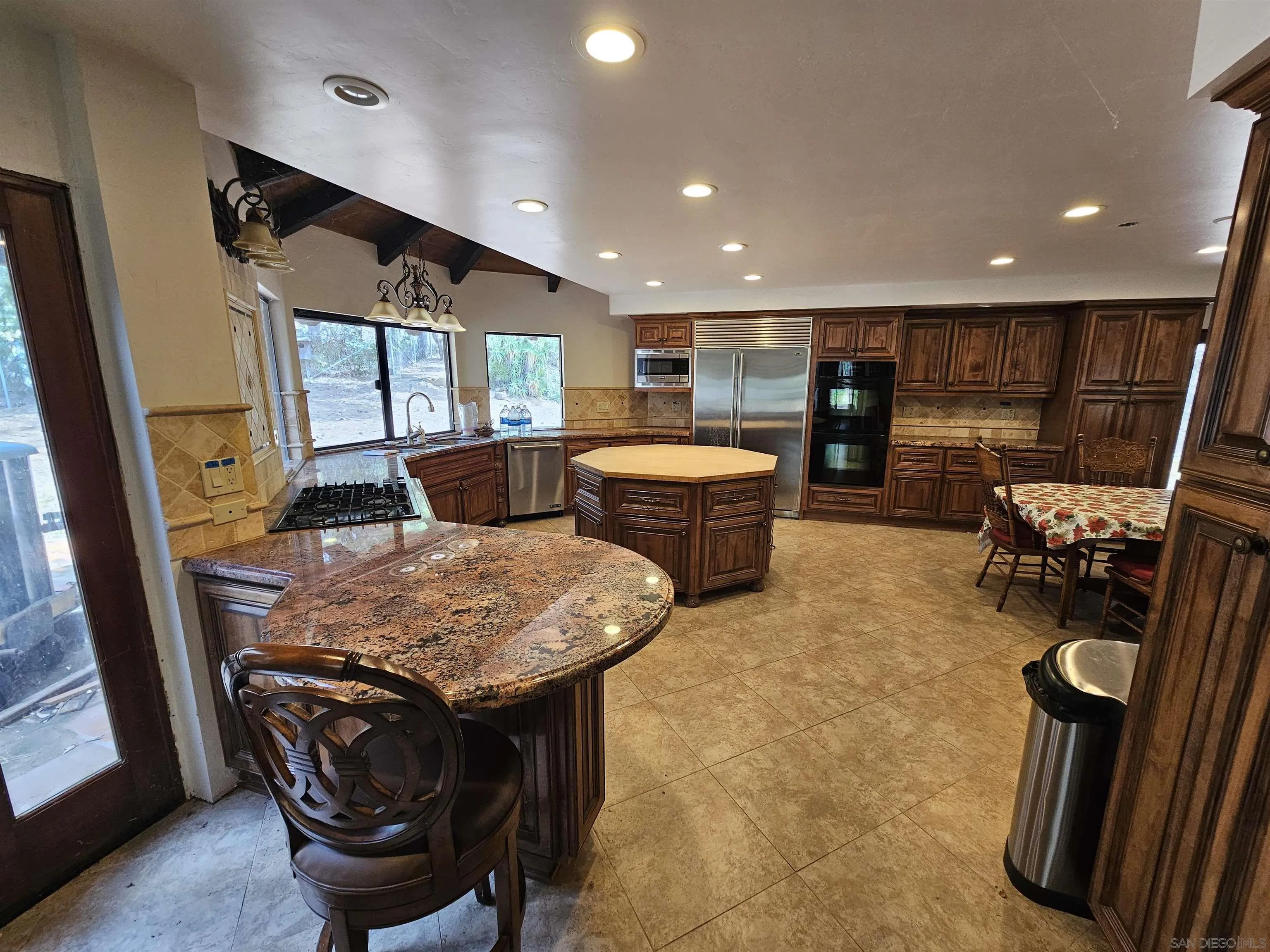 18055 Old Coach Road Poway, CA 92064 - Photo 7 of 54