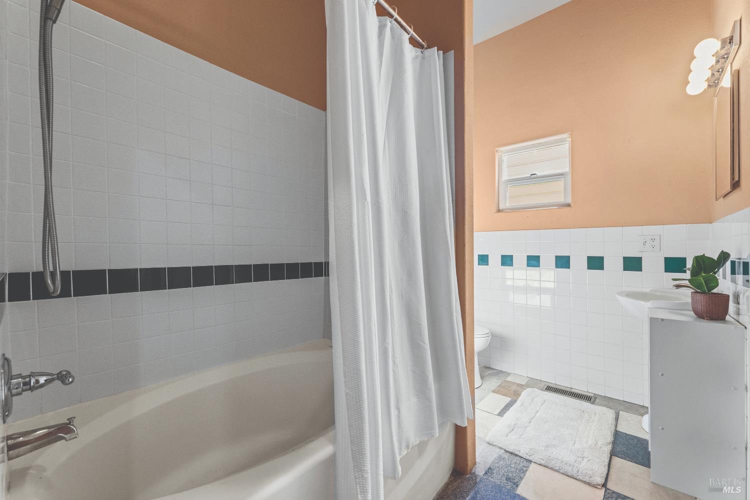 133 West 6th Street Santa Rosa, CA 95401 - Photo 27 of 39 Gallery Image 27