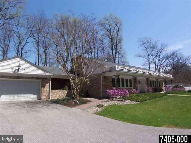 207 Haines Road York, PA 17402 - Photo 2 of 25 Gallery Image 2