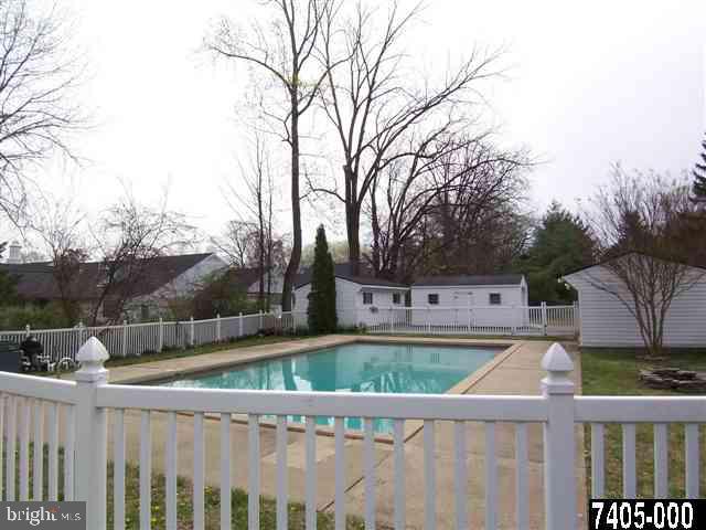 207 Haines Road York, PA 17402 - Photo 23 of 25 Gallery Image 23